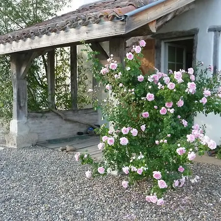 בית הארחה Chez Gerard Et Muriel